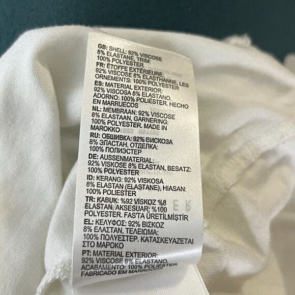 Ted Baker Anissa Aplique Flower Short Sleeve Detail Top Blouse Off White 3 US 8 - Picture 7 of 8